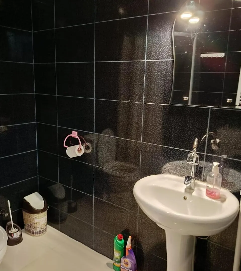 Apartment For Rent Per Month Or Year バトゥーミ 0*,